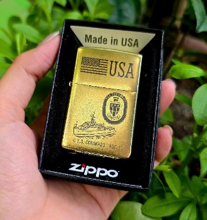 Bật Lửa Zippo Vàng Đồng Thuyền Chiến AGF-11 Ruột Vàng Đời A-24