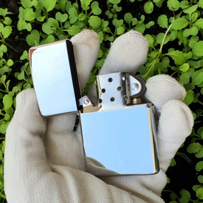 Bật Lửa Zippo Bạc Hoa Văn Đáy Dập Đời La Mã E2000-XVI ( Có Tem Đỏ - Fullbox)